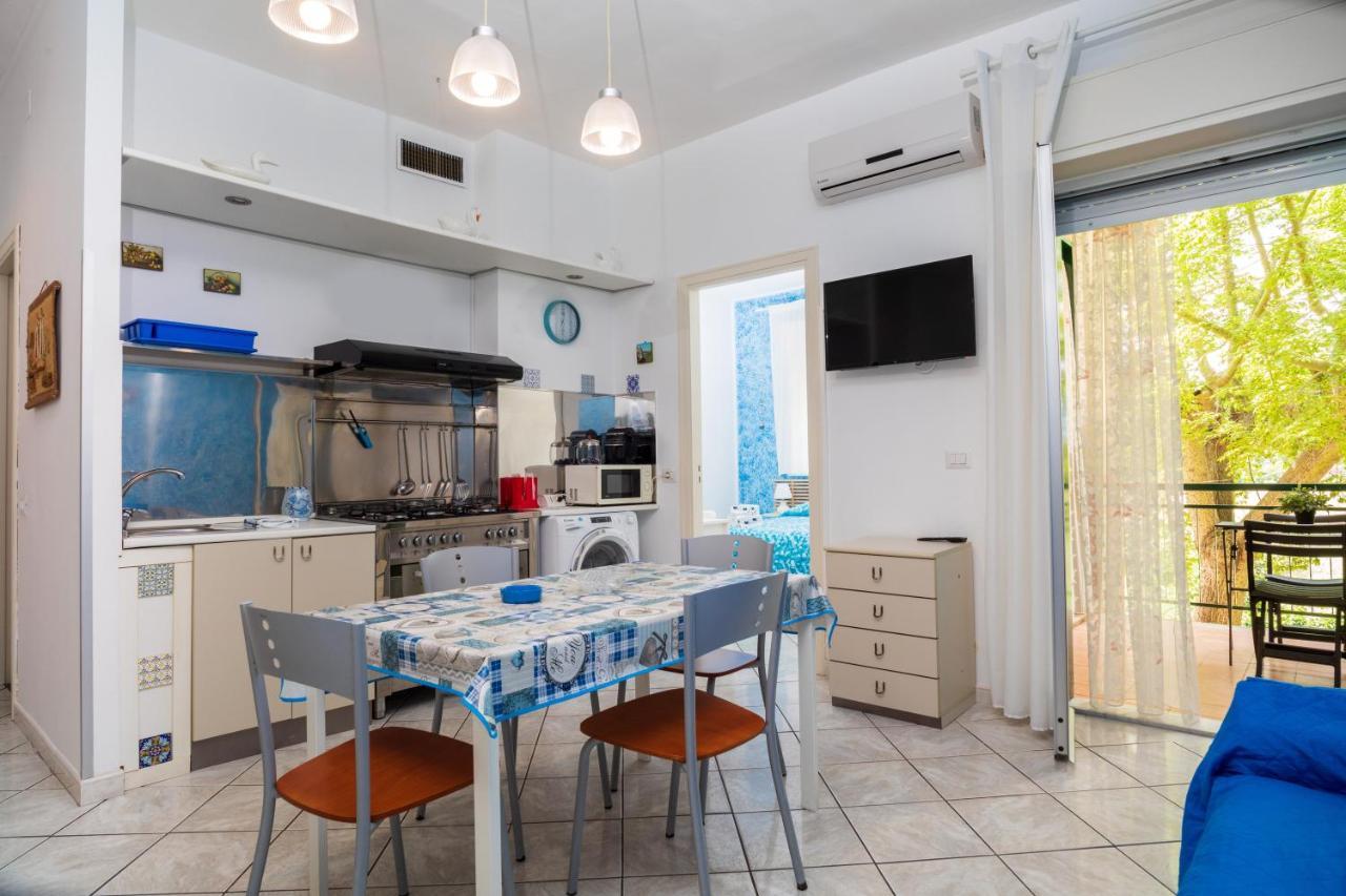 Casa Lina Villa Giardini Naxos Exteriör bild